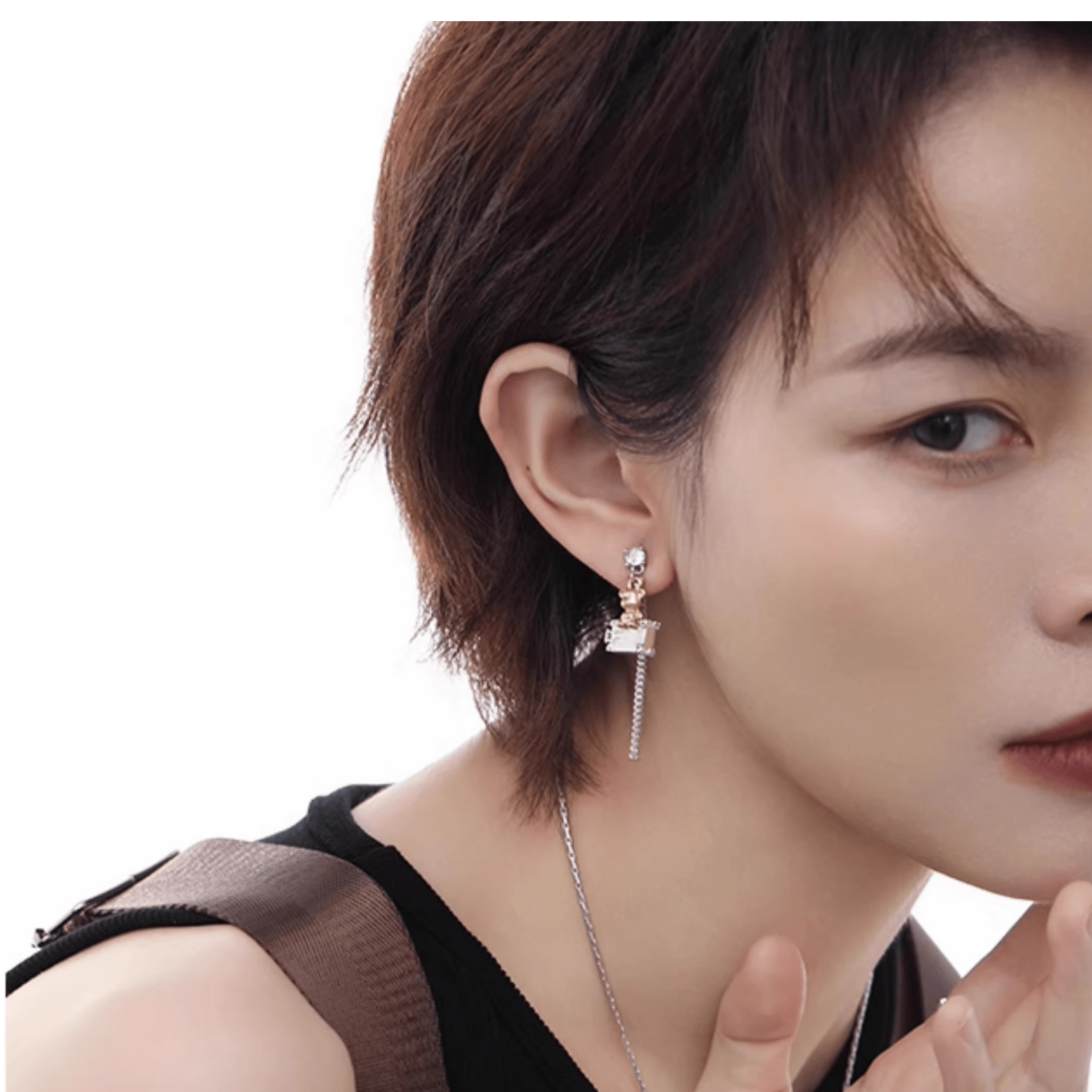 Asymmetrical Teddy Bear Chain Drop Earrings - Enola&SHEPersonalized EarringPersonalized EarringPersonalized EarringAsymmetrical Teddy Bear Chain Drop Earrings