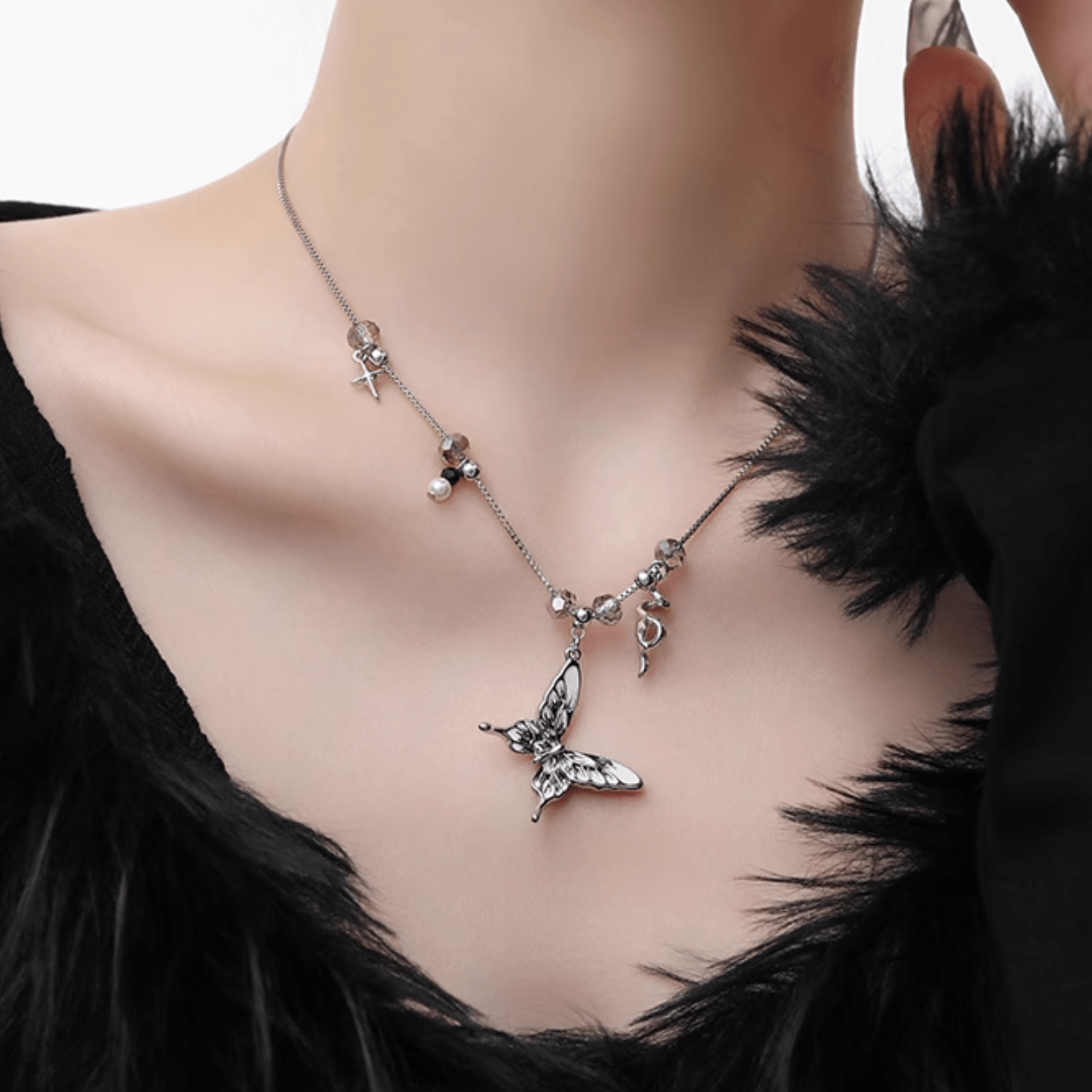 Butterfly Snake Necklace - Enola&SHEPersonalized NecklacePersonalized NecklacePersonalized NecklaceButterfly Snake Necklace